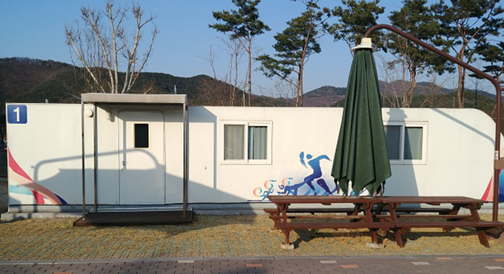 카라반 내부 이미지 1