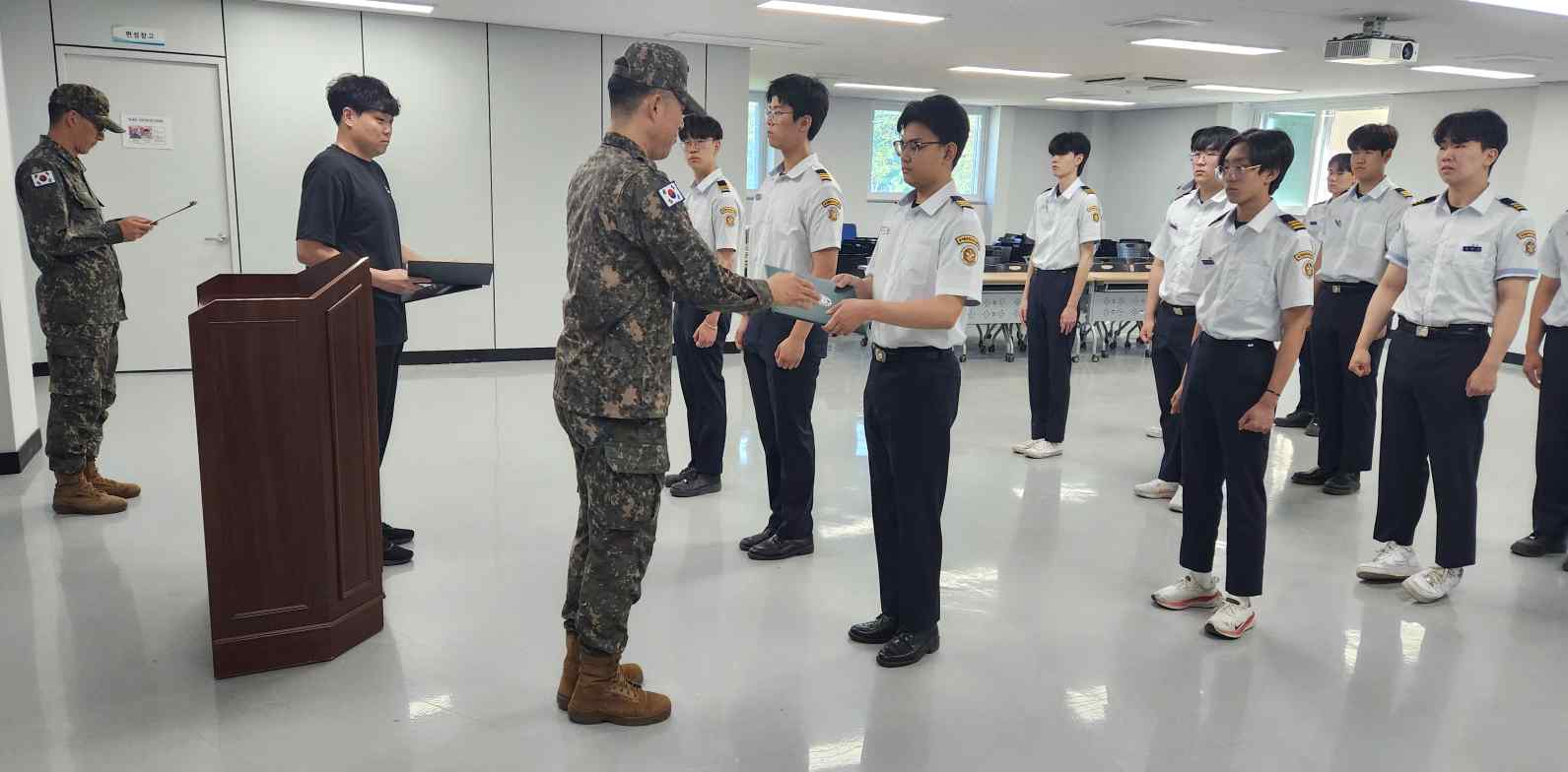 군특성화 교육 이미지