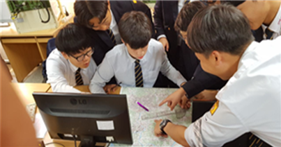 군특성화 수업중인 이미지