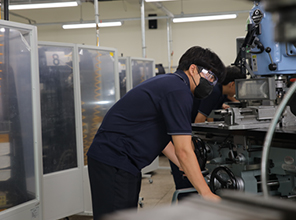 밀링머신 실습(전자기계과) 이미지