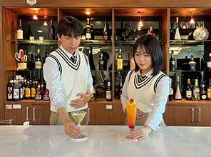 칵테일 조주 실습(관광호텔과) 이미지