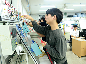 자동제어 실습(M-전동제어과) 이미지